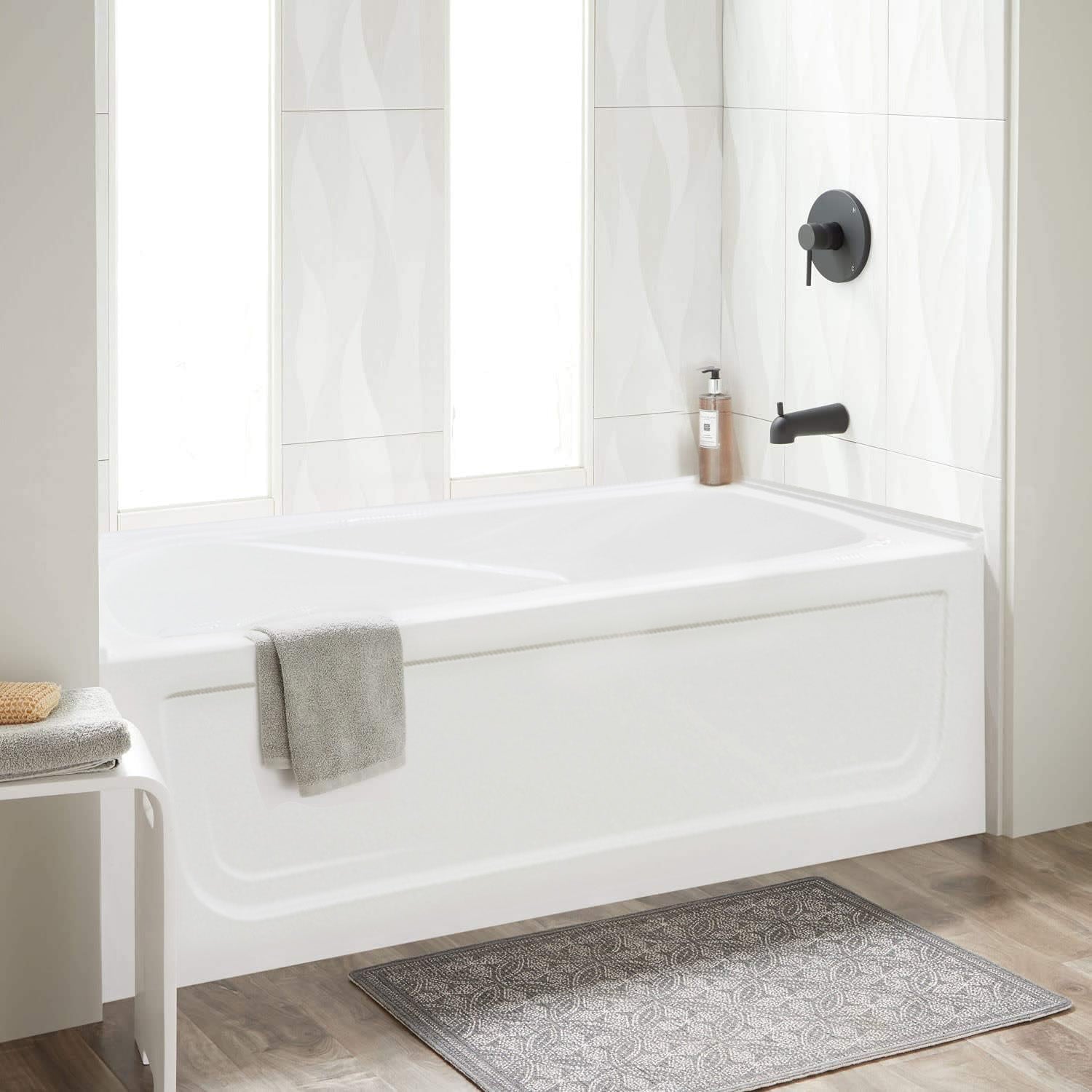 Venco GOA6032SK-L - Goa 60 X 32 Alcove Soaker Tub-Lh