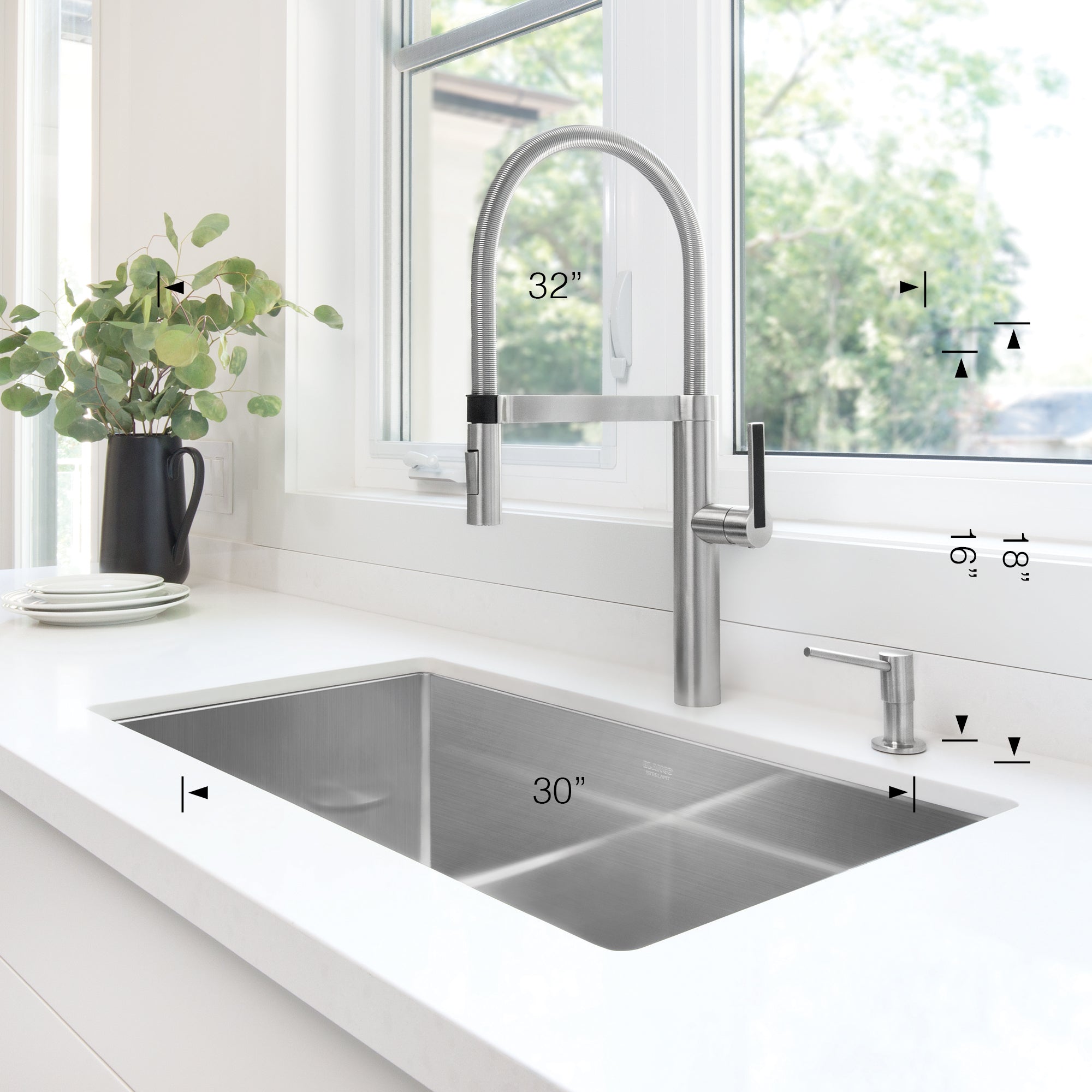 Blanco 400469- RADIUS 10 U Super Single Bowl, STEELART® Stainless Steel - FaucetExpress.ca