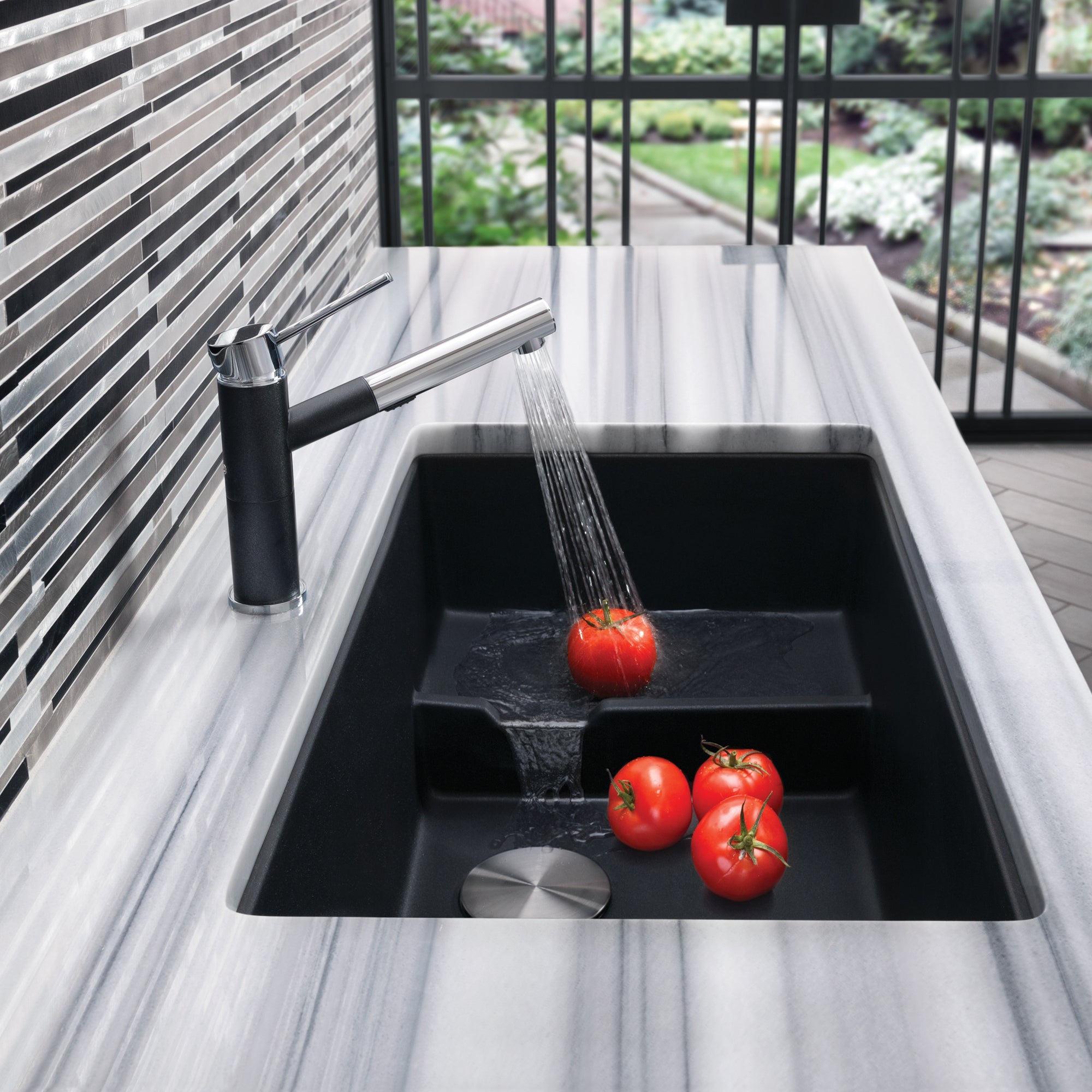 Blanco 401445- PRECIS Cascade Undermount Sink, SILGRANIT®, Anthracite - FaucetExpress.ca