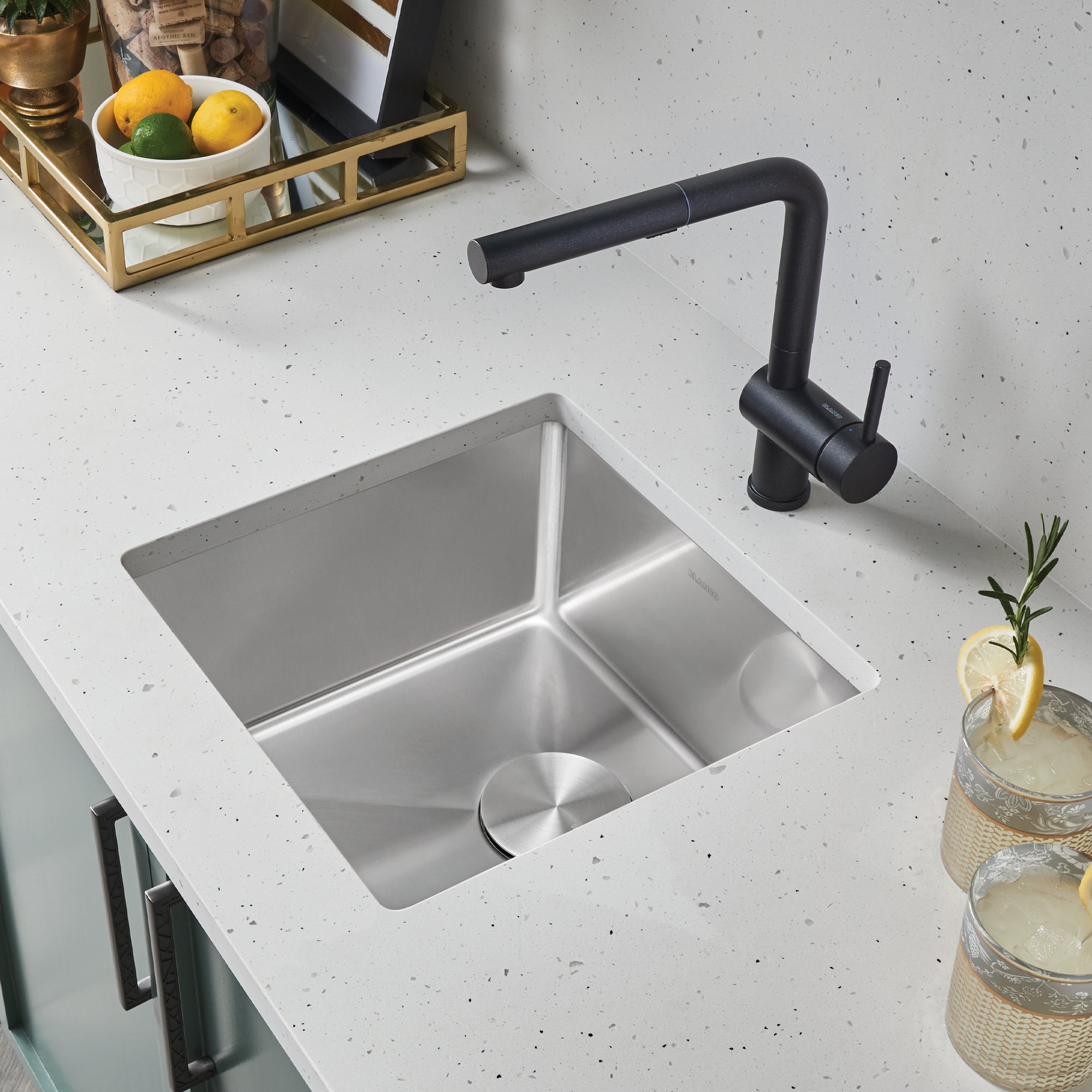 Blanco 401515- Blanco Quatrus R15 U 1 Bar - FaucetExpress.ca