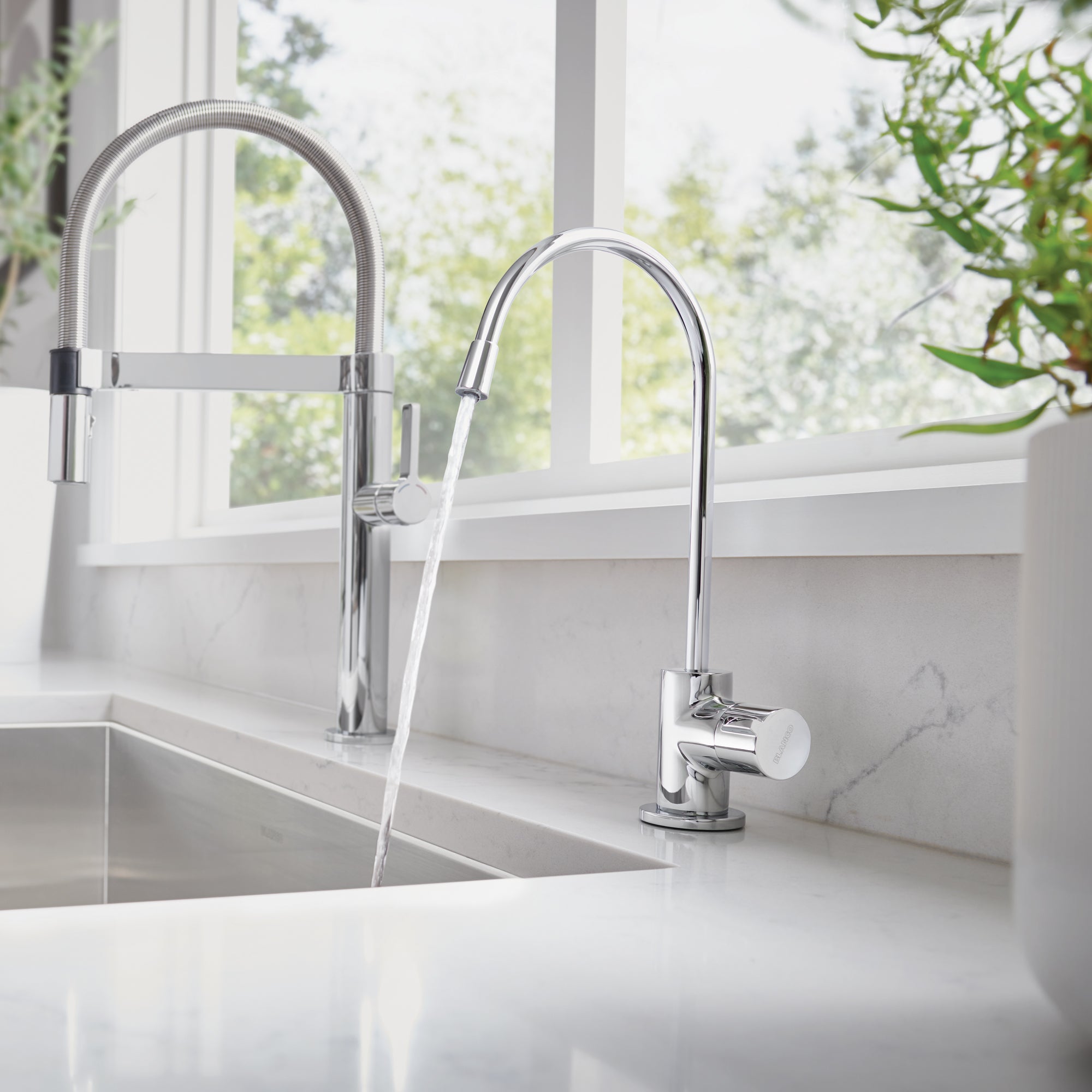 Blanco 401655- SOLA Solid Spout Cold Water Beverage Faucet, Chrome - FaucetExpress.ca