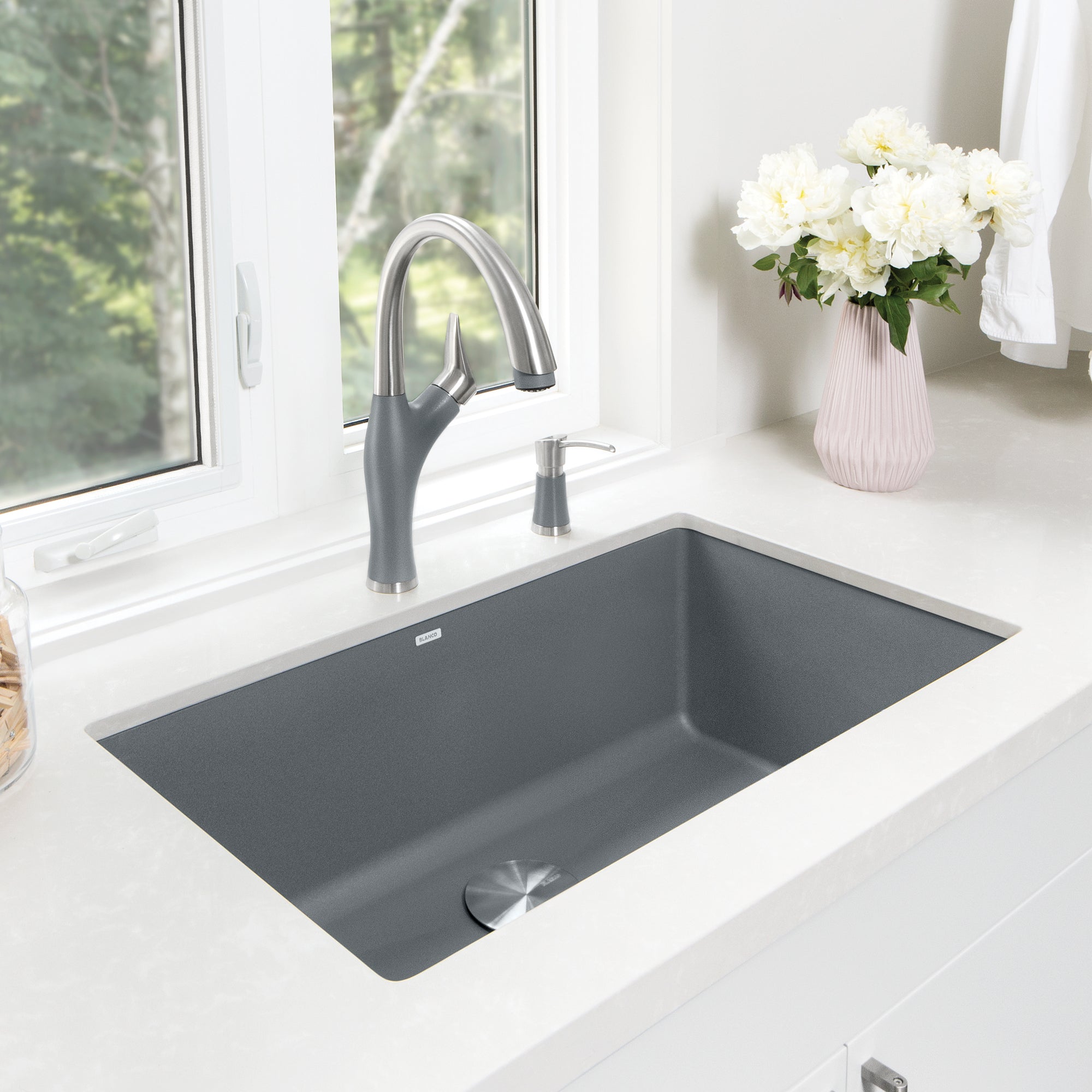 Blanco 401683- PRECIS U Super Single, Undermount, SILGRANIT®, Metallic Gray - FaucetExpress.ca