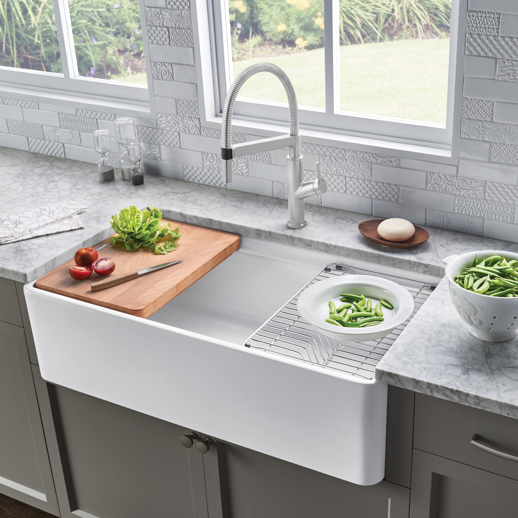 Blanco 401808- PROFINA 36" Farmhouse Kitchen Sink, Fireclay, Ceramic White - FaucetExpress.ca
