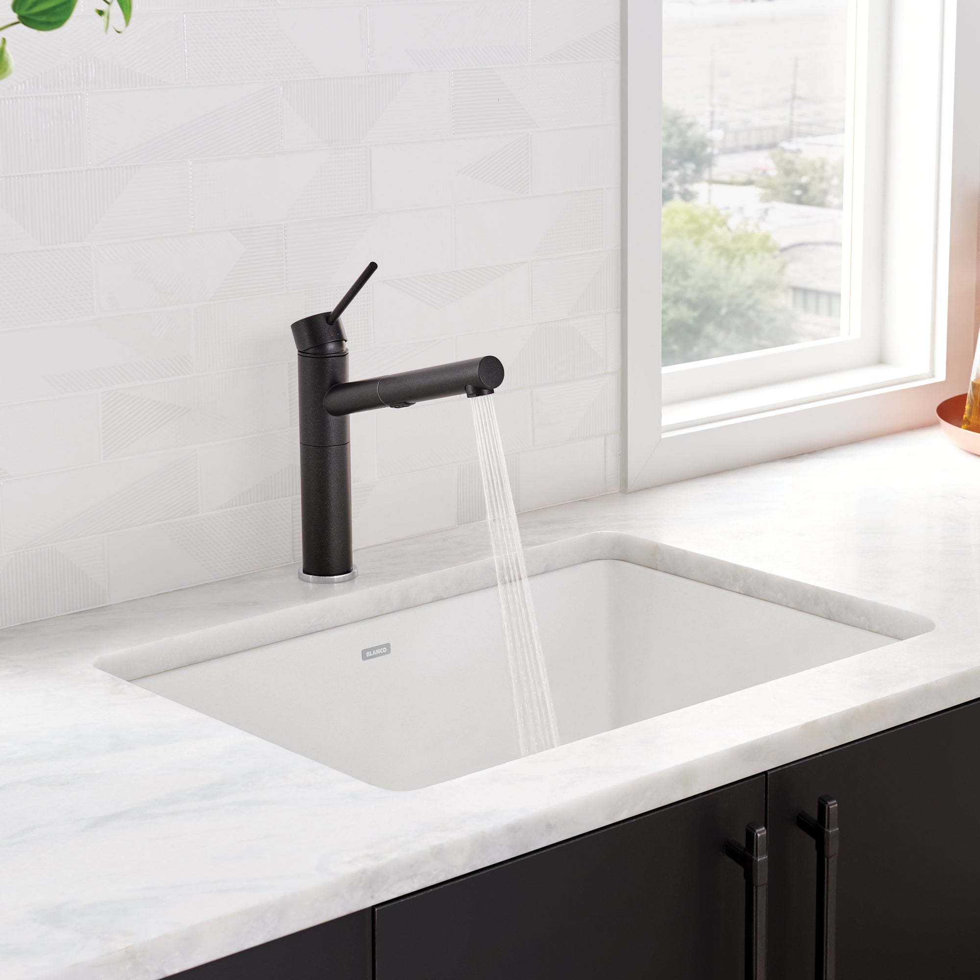 Blanco 401894- PRECIS U Single 27 Undermount Sink, SILGRANIT®, White - FaucetExpress.ca