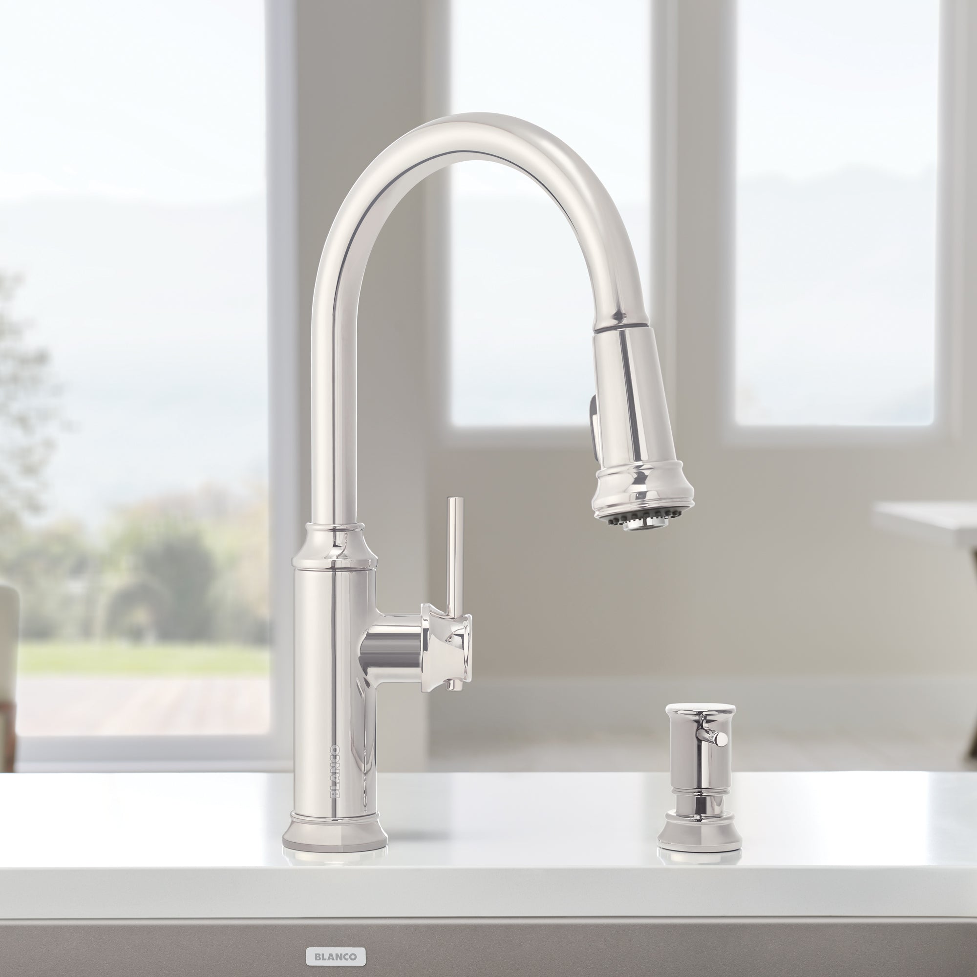 Blanco 442501- EMPRESSA Pull-down High Arc Kitchen Faucet, Chrome - FaucetExpress.ca
