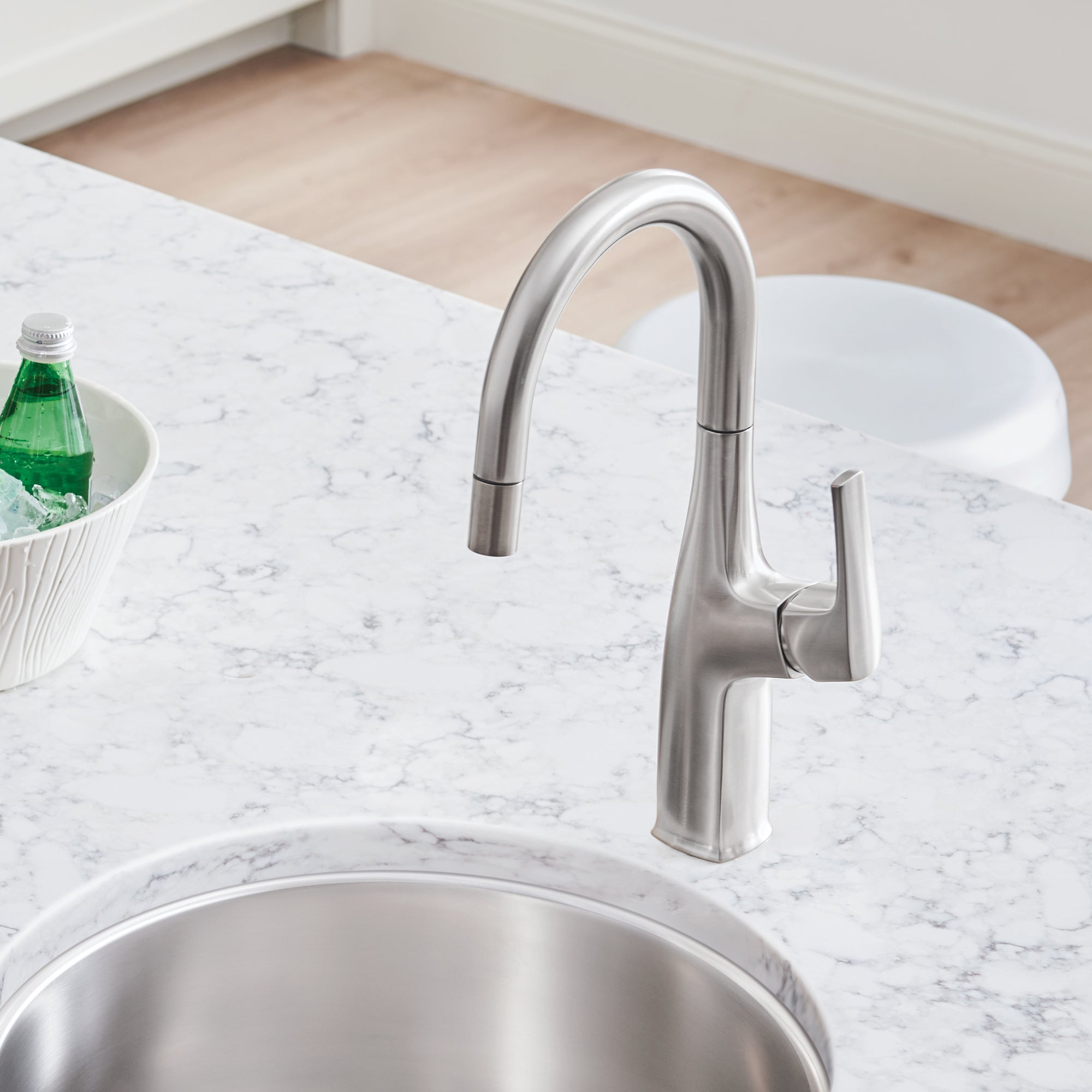 Blanco 442682- RIVANA BAR/PREP, Pull-down Kitchen Faucet, 1.5 GPM flow rate, Stainless Finish - FaucetExpress.ca