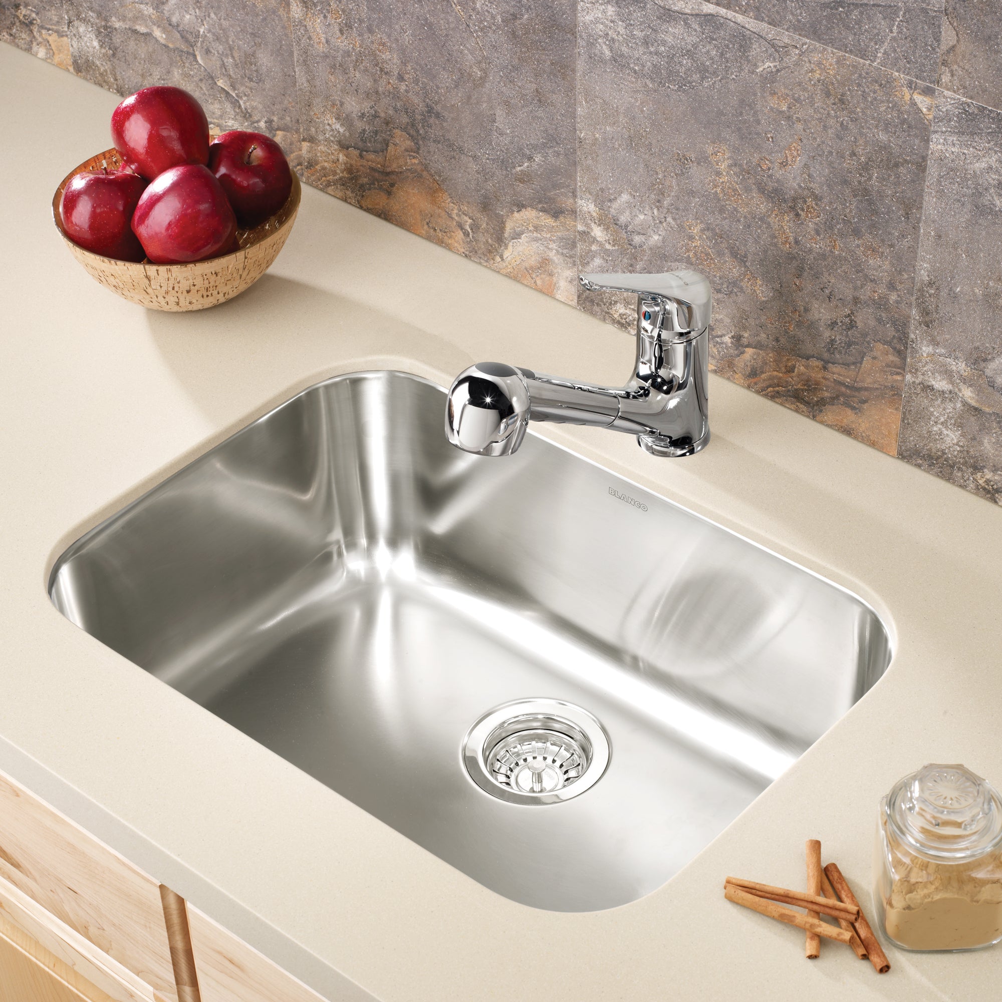Blanco 400009- ESSENTIAL U 1 Undermount Kitchen Sink, Stainless Steel - FaucetExpress.ca