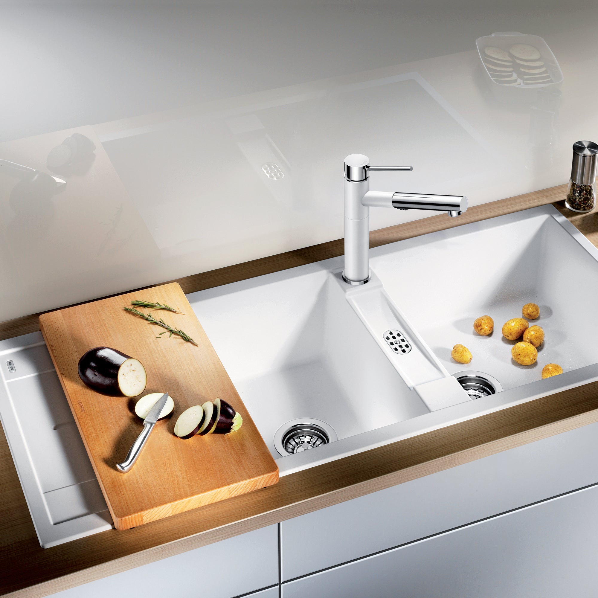 Blanco 401641- Metra 8 S, Double Bowl Drop-in Sink, Silgranit White - FaucetExpress.ca
