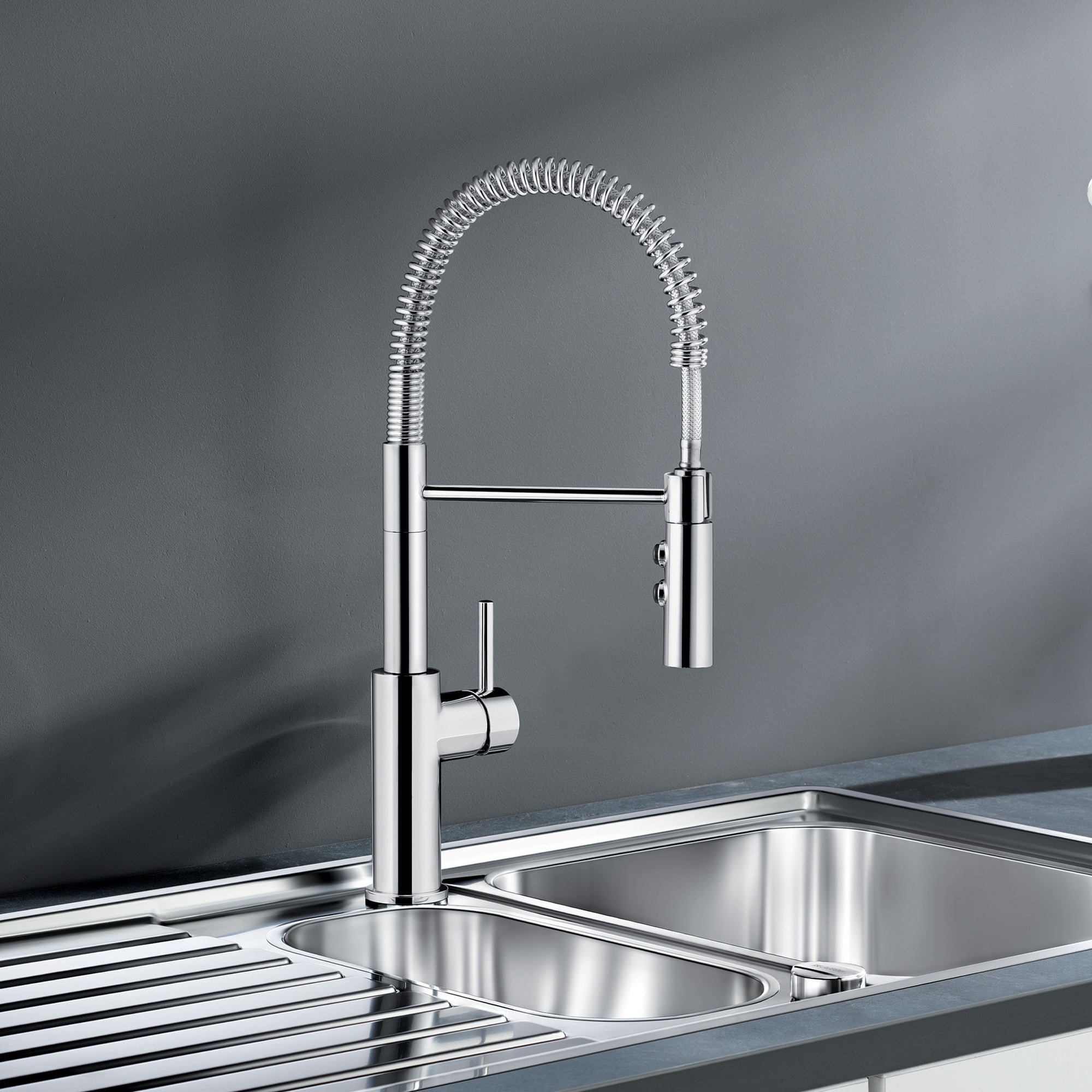 Blanco 401917- CATRIS™ Pull-down Semi-Pro Kitchen Faucet, Chrome - FaucetExpress.ca