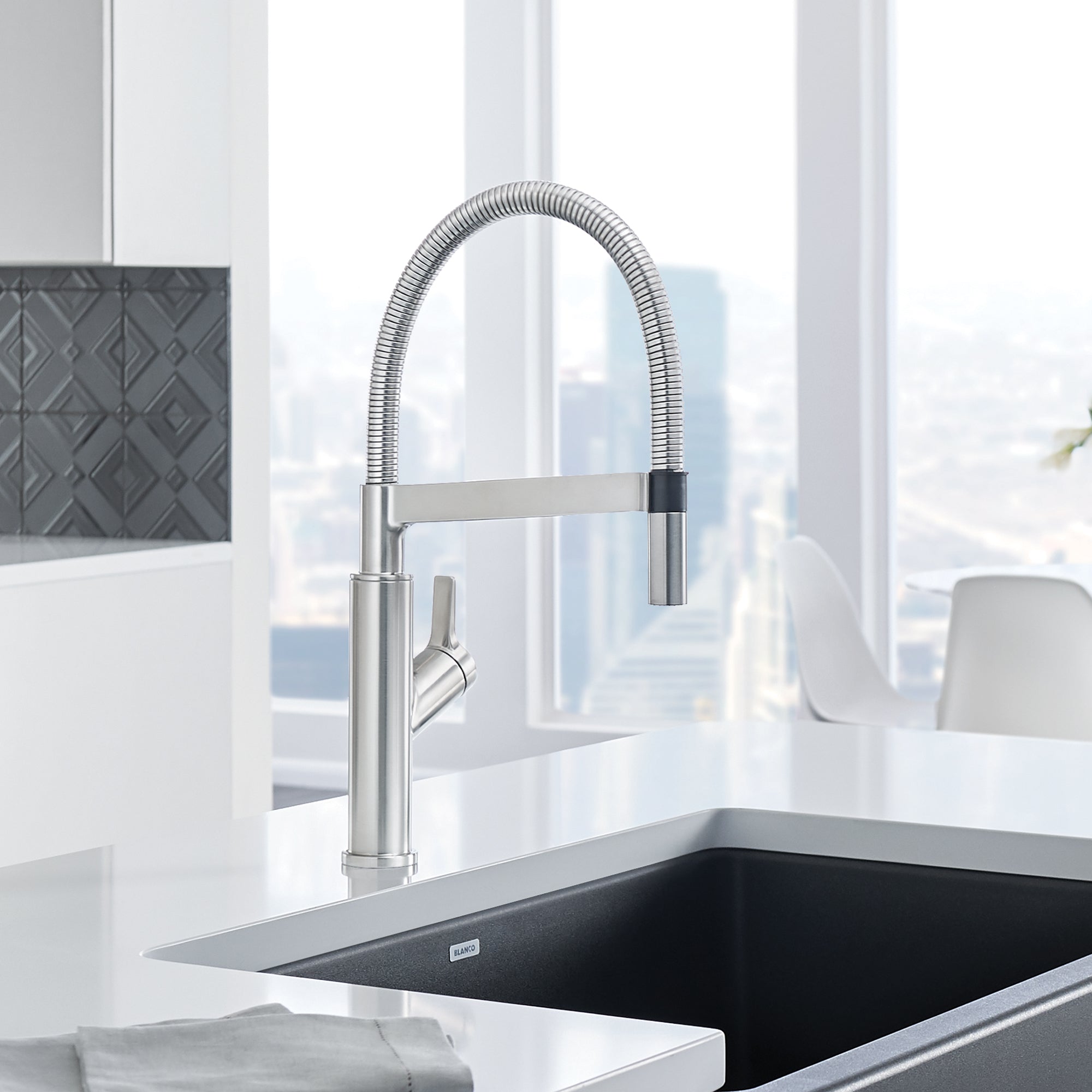 Blanco 401991- SOLENTA Semi-Pro High Arc Kitchen Faucet, Stainless Finish - FaucetExpress.ca