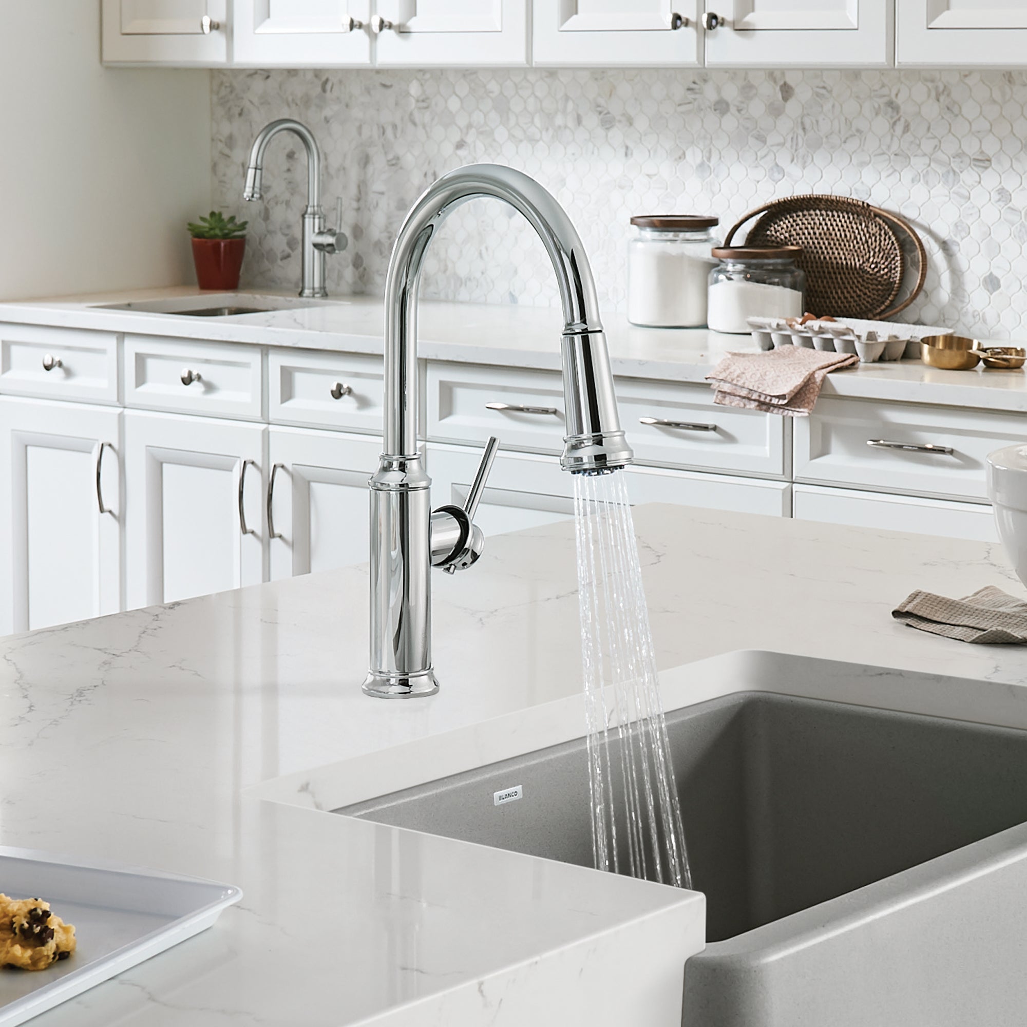 Blanco 442501- EMPRESSA Pull-down High Arc Kitchen Faucet, Chrome - FaucetExpress.ca