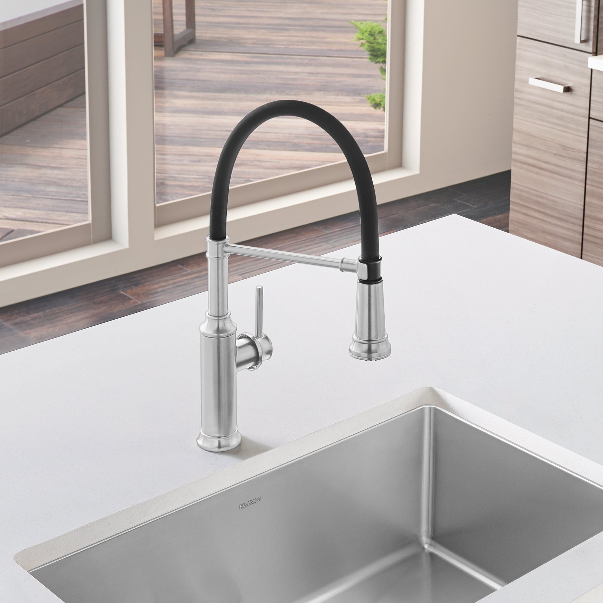 Blanco 442509- EMPRESSA Pull-down Semi-Pro Faucet, Stainless Finish - FaucetExpress.ca